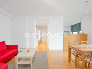 Modern T2 with Garage Near Rossio, Property for sale in EVW-04811A
