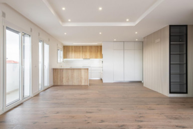 New 3 bedroom in Exclusive Development, Property for sale in EVW-047O8T