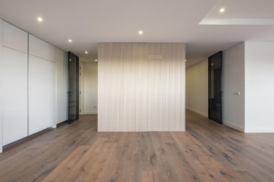 New 3 bedroom in Exclusive Development, Property for sale in EVW-047O8T