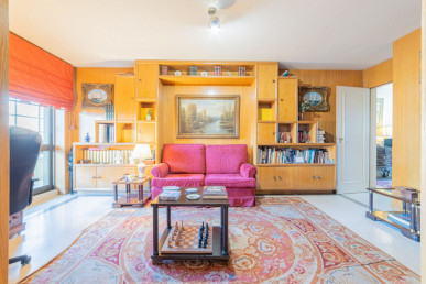 Excellent 4-bedroom apartment in a prestigious condominium in Avenidas Novas, Property for sale in EVW-02KRSY