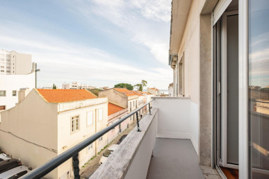 Two Renovated bedroom apartment with River View in Penha de França, Property for sale in EVW-0478DH