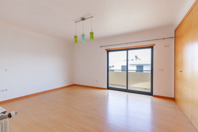 5 Bedr. Villa with Pool in Pinhal Novo, Property for sale in EVW-046UUI