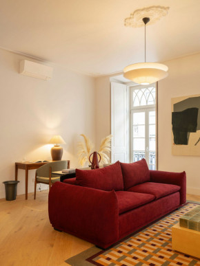 Elegant 2-Bedroom Serviced Apartment in the Heart of Lisbon with Terrace, Property for sale in Lisbon, Lisbon, EVW-046ZVQ