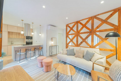 2-bedroom apartment with pool and terrace near Avenida da Liberdade, Property for sale in Lisbon, Lisbon, EVW-047IOD