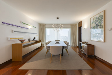 Luxurious 4-bedroom apartment in the heart of Restelo, Property for sale in Lisbon, Lisbon, EVW-04768M