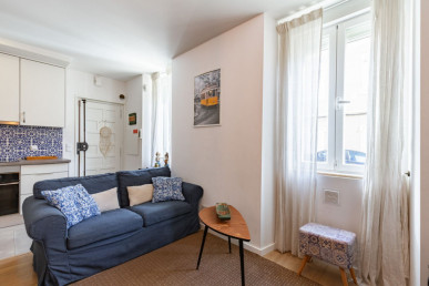Renovated and Furnished T3 with AL License in Penha de França, Property for sale in Penha de França, Lisbon, EVW-047HNG