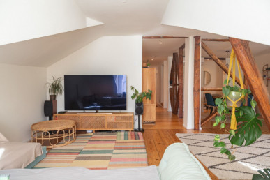 Charming 3-Bedroom Apartment in São Bento, Property for sale in Misericórdia, Lisbon, EVW-047DHI