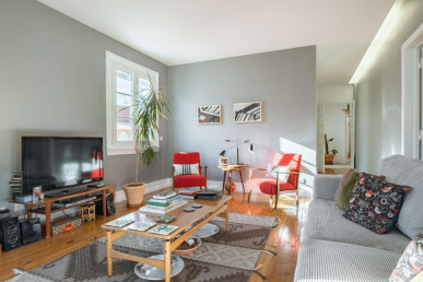 Renovated 4-bedroom apartment in Art Deco building in Anjos, Property for sale in Arroios, Lisbon, EVW-04760X