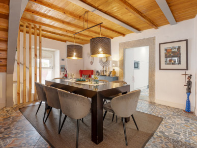 Historic "Pombaline" Residence from the 18th Century, Property for sale in Porto Salvo, Oeiras, EVW-0478A5