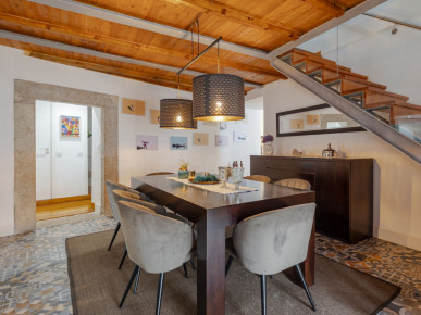 Historic "Pombaline" Residence from the 18th Century, Property for sale in Porto Salvo, Oeiras, EVW-0478A5