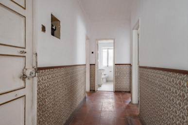 T3 with garage and exclusive courtyard, Property for sale in EVW-046VHM