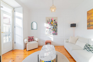 Charming 2-Bedroom Apartment with city view, Property for sale in Lisbon, Lisbon, EVW-0469DK