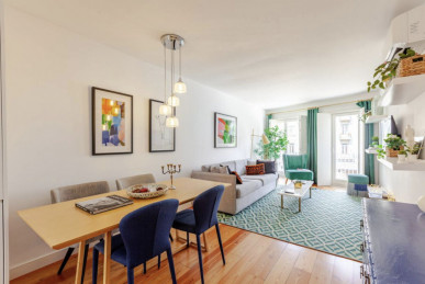 Excellent 2-Bedroom Apartment in Arroios with AL License, Property for sale in Arroios, Lisbon, EVW-04725M