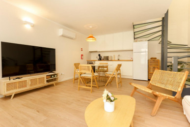 2 bedroom villa, with river view and balconies in Alcácer do Sal, Property for sale in DL31991