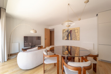 New 1 bedroom flat, with balcony, in Rua de Camões, Property for sale in Cedofeita, Santo Ildefonso, Sé, Miragaia, São Nicolau e Vitória, Porto, DL33642