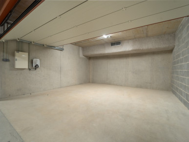 3+1 bedroom duplex flat, with panoramic views over the Douro River, Property for sale in Campanhã, Porto, DL36154