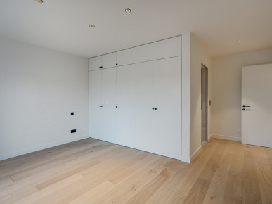 4 bedroom villa, fully renovated, in Cascais, Property for sale in Cascais e Estoril, Cascais, DL36490