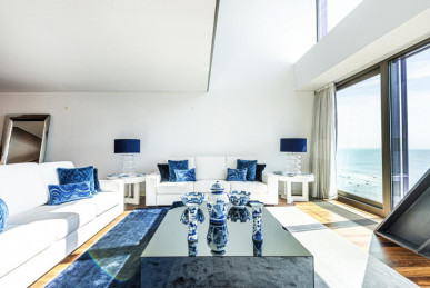 4 Bedroom Duplex Apartment, with sea view, in Cascais, Property for sale in Cascais e Estoril, Cascais, DL36101