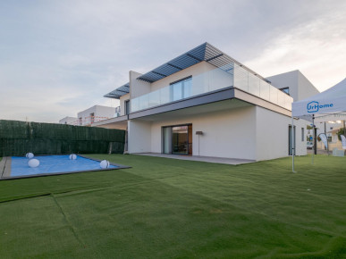 Herdade do meio, Property for sale in DL33890